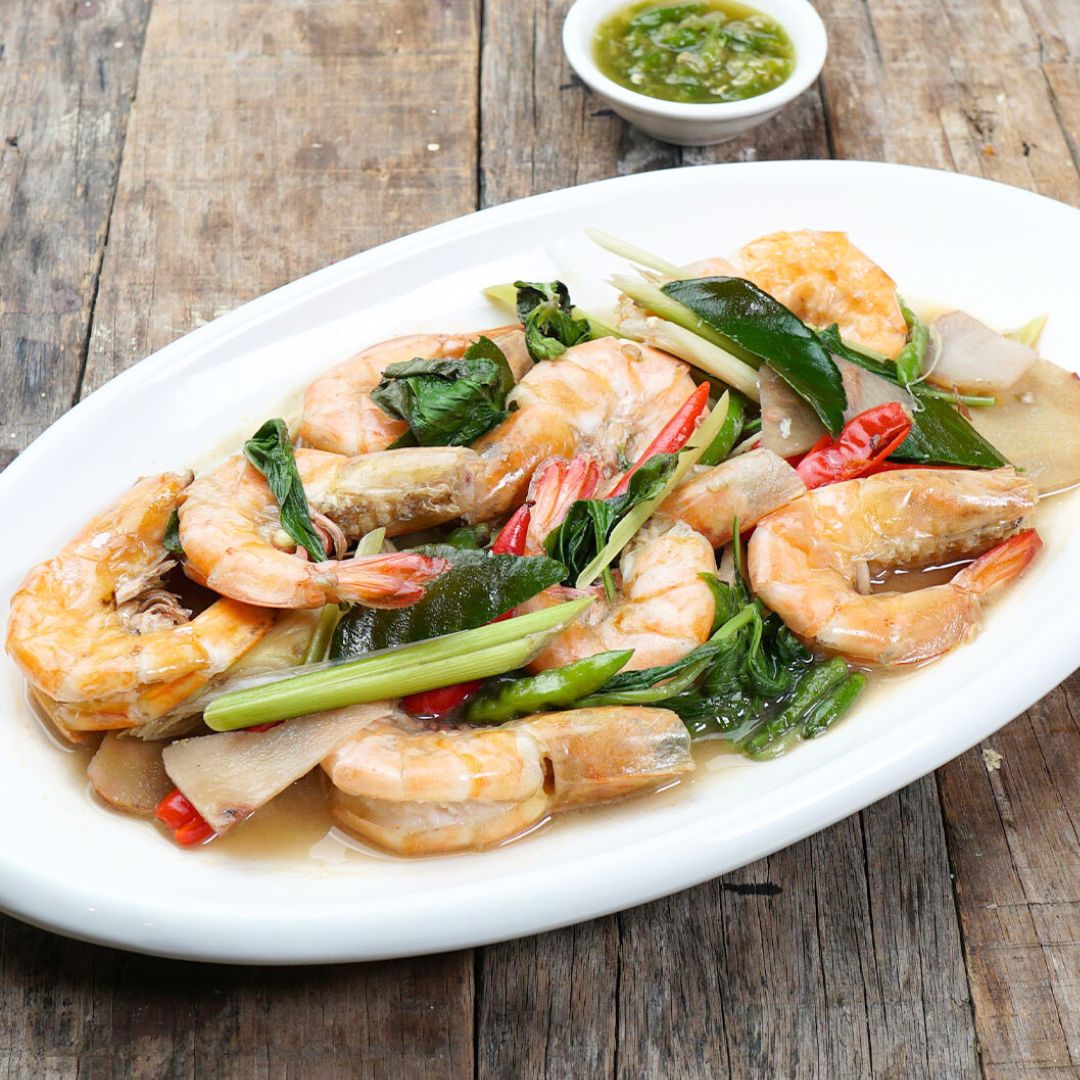 Steamed Prawns with Seafood Sauce image