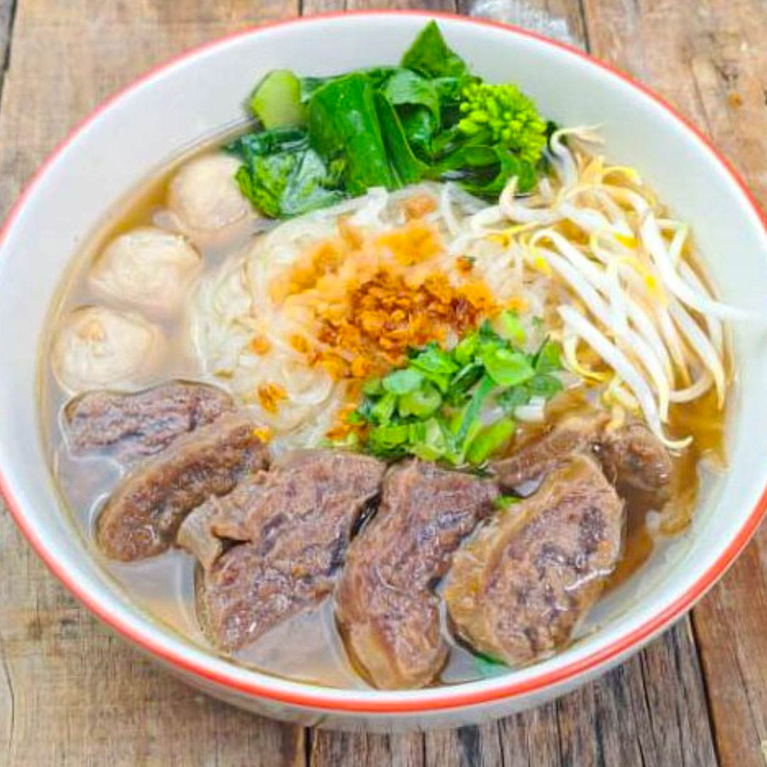 Braised Beef Noodles (Soup) image